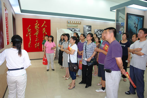 beat365官网对新任科室干部进行岗前警示教育