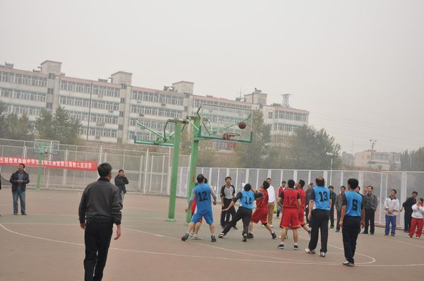 beat365官网教工篮球队勇夺教育系统篮球赛亚军