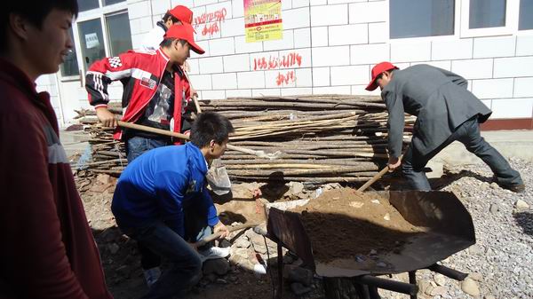 beat365官网开展“关爱残疾儿童，阳光伴我成长”为主题献爱心活动