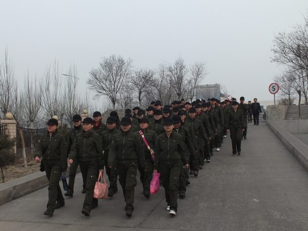 学院新疆培养班学员参观张家口市国有大型企业