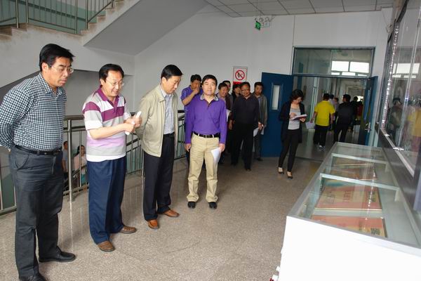 beat365官网开展教学环境现场观摩和评比活动