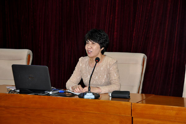 学院举办培育和践行社会主义核心价值观报告会