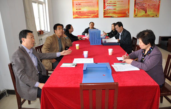 市委督导组来beat365官网督导检查教育实践活动开展情况