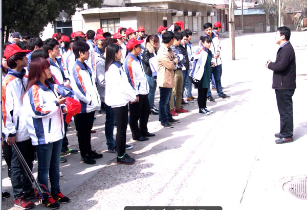 学院团委组织开展青年志愿服务活动