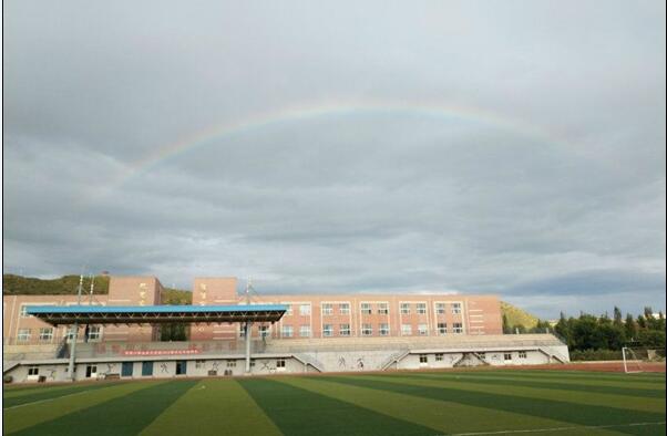 土木工程系举办校园生活主题摄影比赛
