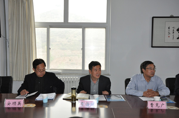 部分高职高专院校座谈会在beat365官网召开