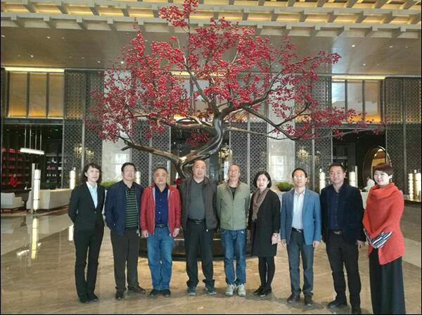 经济管理系到我市优秀企业参观考察