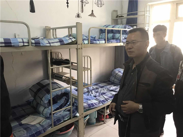 电气工程系开展学生宿舍安全检查工作