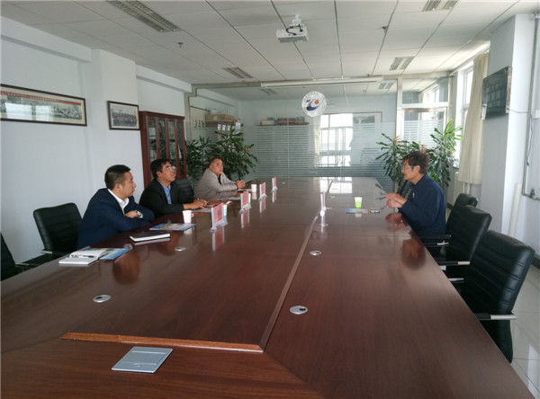 唐山市金桥中等专业学校领导到beat365官网参观交流