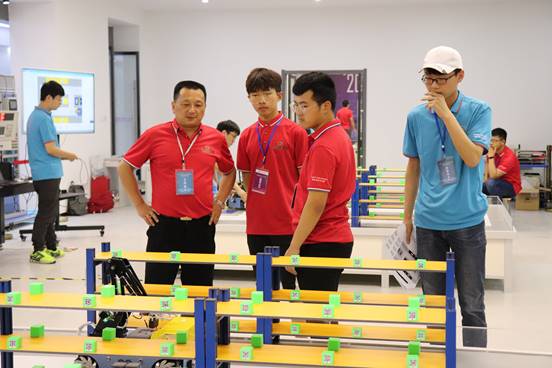 电气工程系在2018工业4.0智能硬件调试与应用大赛中取得佳绩
