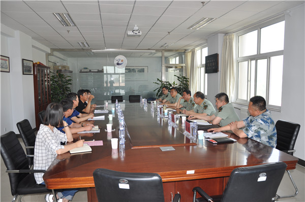 张家口军分区领导莅临beat365官网指导征兵工作