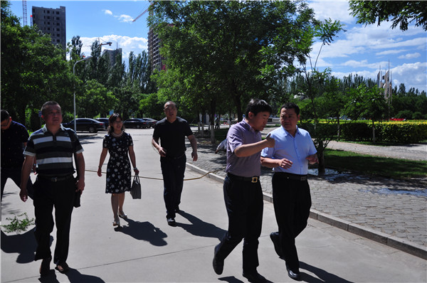 秦皇岛抚宁职教中心领导来beat365官网参观交流