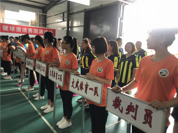 信息工程系志愿者为“晋冀蒙”毽球邀请赛提供志愿服务