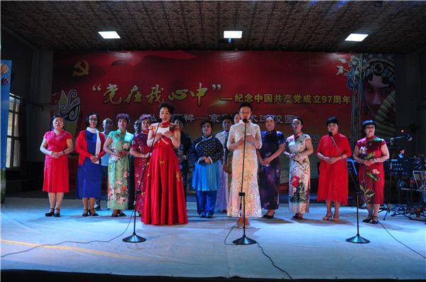 beat365官网举办“弘扬国粹——京剧进校园”专场演出