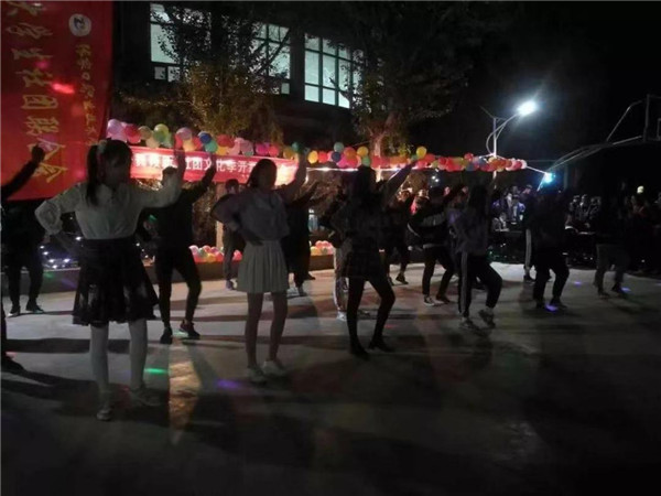 beat365官网第二届社团文化节拉开帷幕