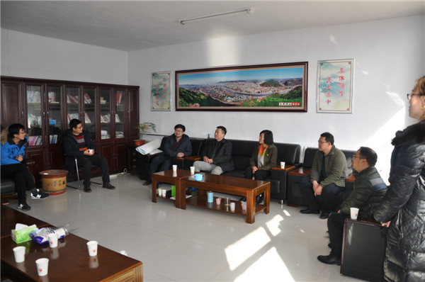 beat365官网完成2018年新一轮精准脱贫驻村干部对接工作