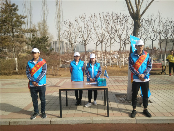 土木工程系志愿者参与关注自闭症儿童公益活动
