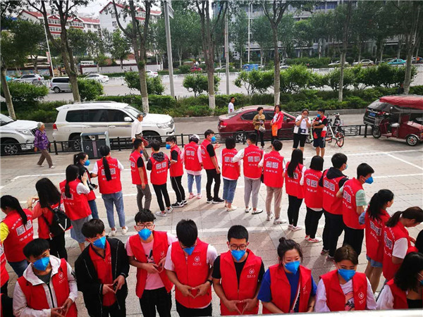 信息系、经管系开展关爱自闭症儿童主题活动