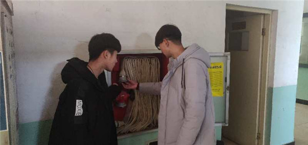 艺术系开展安全隐患排查