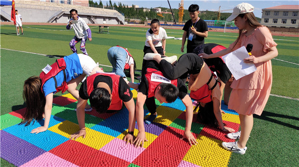 学院首届大学生“感恩成长•励志青春”对抗赛圆满落幕