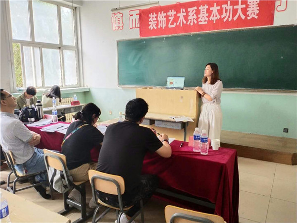 相关系部深入开展教学评比和志愿者活动