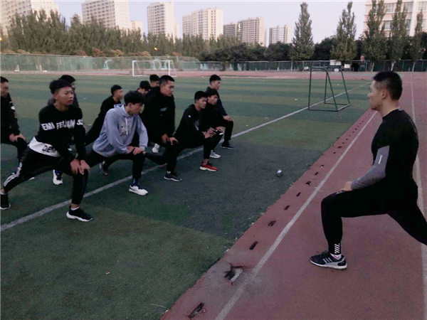 传承民族文化 发扬传统美德 打造多彩校园