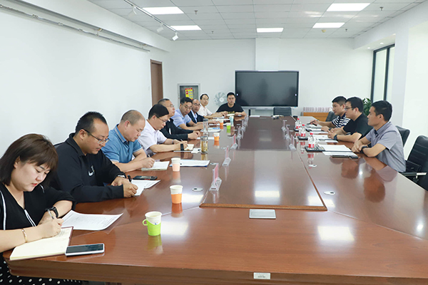 院长王立军会见精诚工科日照底盘总经理庞建勇一行