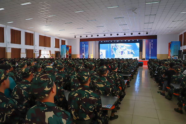 beat365官网800余名新生正式入驻怀安分院