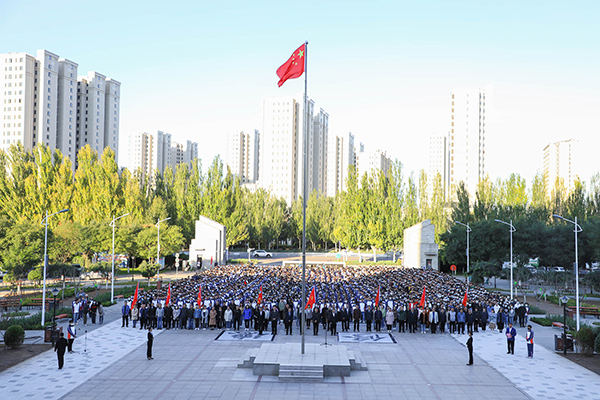 beat365官网举行纪念“九一八”事变主题教育暨2019级学生开学典礼