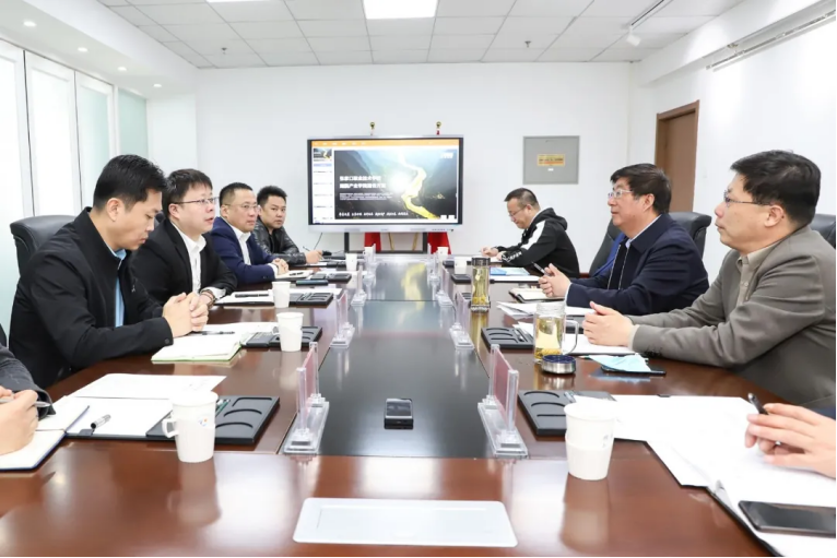 党委书记冯印涛会见华为技术有限公司河北政企教育业务负责人