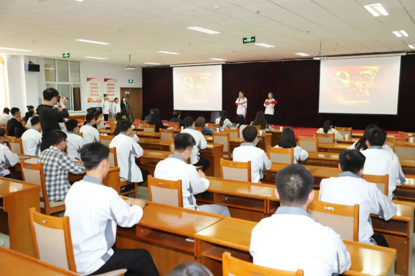 传承中华经典 庆祝建党百年 | beat365官网“学党史 强信念 跟党走”大学生朗诵风采展示预选赛圆满落幕