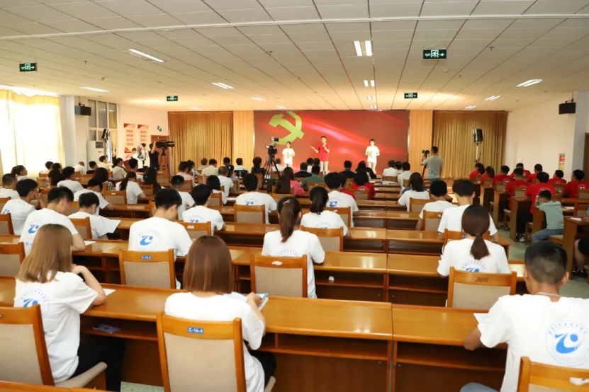 beat365官方网站举办 “诗心向党 诗韵端阳”首届端午诗会