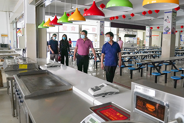 党委书记冯印涛就深化中高职衔接合作赴张家口机械工业学校考察调研