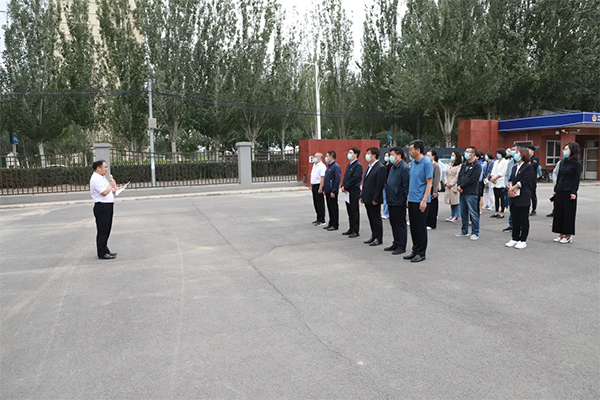 beat365官方网站财经旅游学院正式揭牌