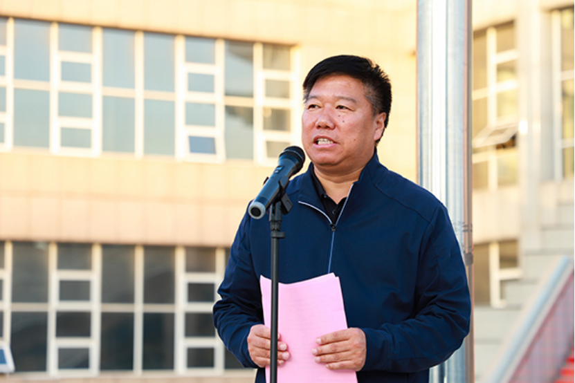 点燃冬奥激情 | beat365官网校园冰雪季正式启动