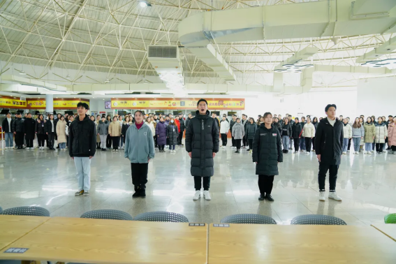 共迎冰雪之约，共赴美好未来——beat365官网参与奥运赛事期间重点文化活动师生排练侧记（一）