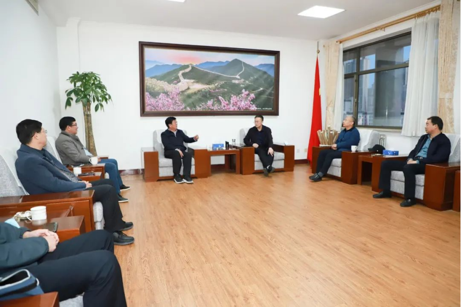 学院领导赴怀来县考察调研