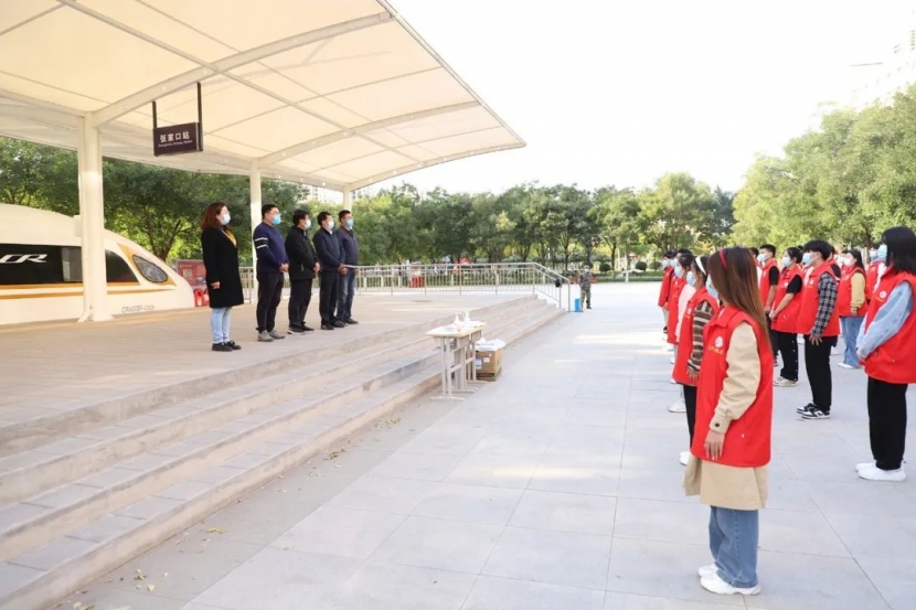 学院组织开展大学生志愿者防护规范培训