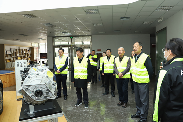 “访企拓岗”促就业 | 学院领导赴我市南山汽车产业基地考察调研